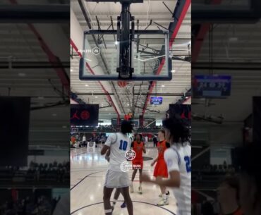 5⭐️ Jordan Smith, the nation’s No. 1 SG! #basketball #shorts #sports