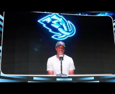 Tony Finau's NHL Draft chant raises eyebrows after unexpected cameo