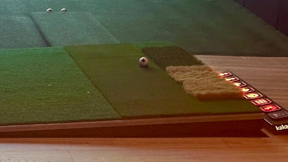 Golf VX floor