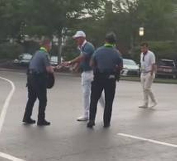 Mickelson hands out gifts to security officers