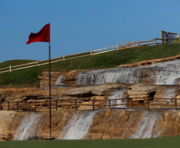 Did Tiger Woods contribute to new Big Cedar Lodge course?