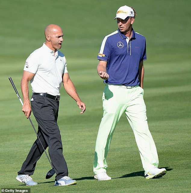Siem's playing partner, Kelly Slater (L) recalled the German's heroics despite his vomiting