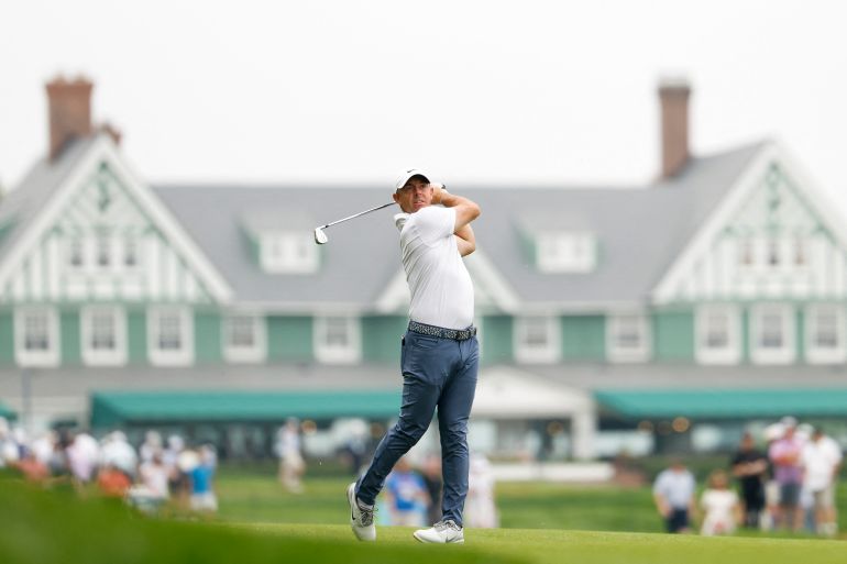 OAKMONT, PENNSYLVANIA - JUNE 15: Rory McIlroy of Northern Ireland plays a second shot on the first hole during the final round of the 125th U.S. OPEN at Oakmont Country Club on June 15, 2025 in Oakmont, Pennsylvania. Cliff Hawkins/Getty Images/AFP (Photo by Cliff Hawkins / GETTY IMAGES NORTH AMERICA / Getty Images via AFP)