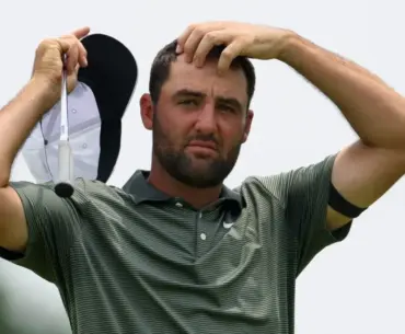 Why is Oakmont such a hard golf course?