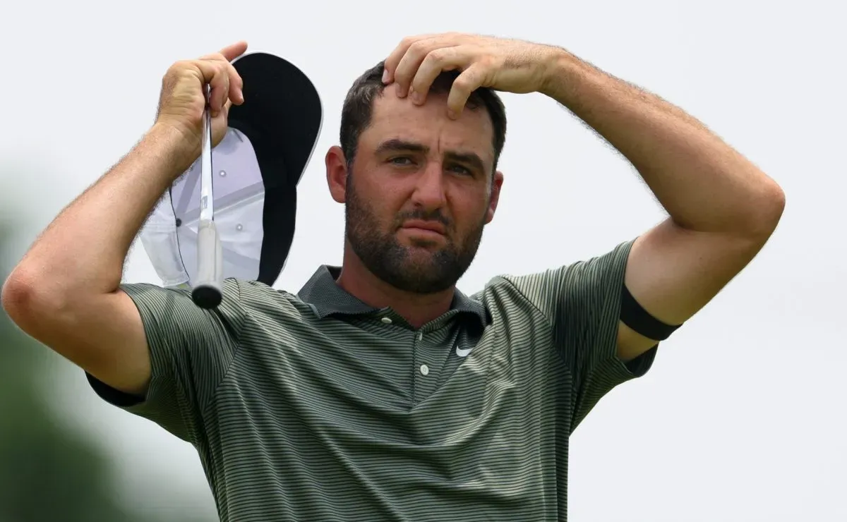 Why is Oakmont such a hard golf course? Why is Oakmont such a hard golf course?