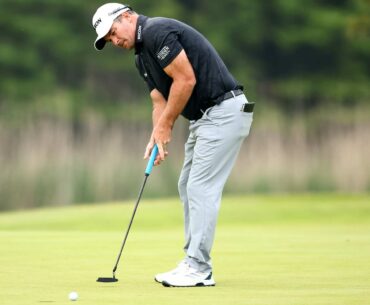 Ryan Fox putts at the RBC Canadian Open.