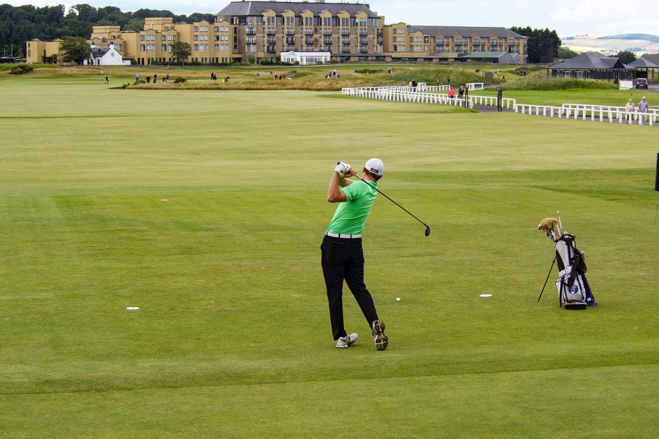 Give the gift of 18-holes on the iconic St Andrews Old Course