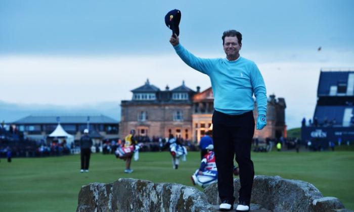 The Open 2015: Dustin Johnson leads at halfway stage at St Andrews as five-time champion Tom Watson bids farewell