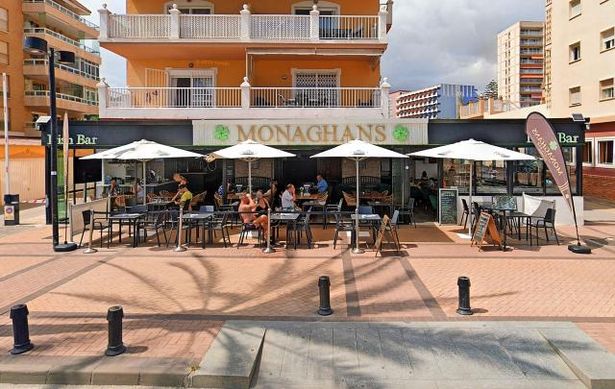 Monagans Irish Bar