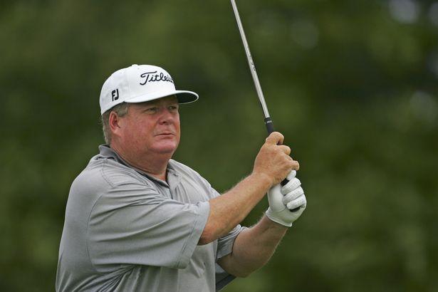 Ed Fiori competing at the 2005 Champions Tour Mastercard Championship in Hawaii