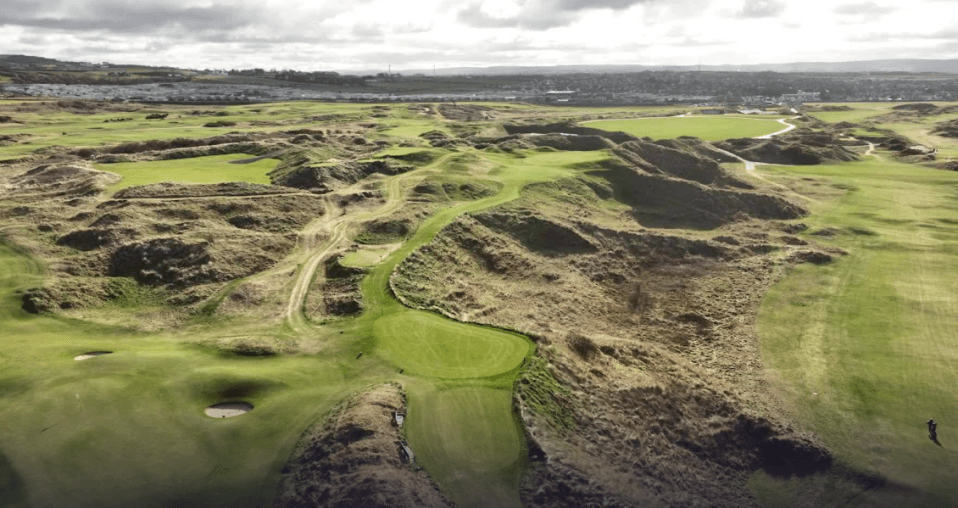 The 16th at Royal Portrush is aptly named Calamity Corner