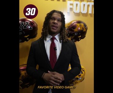Gopher Football Prefontaine Pace | Cam Davis