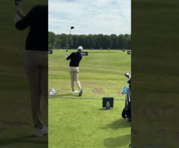 Rory McIlroy ripping drivers and testing a vintage Persimmon at the Scottish Open