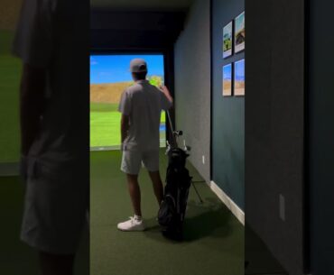 Play A Hole At Pebble Beach, Simulator Style