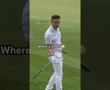 Camilo Villegas catches ball in his hat 🧢