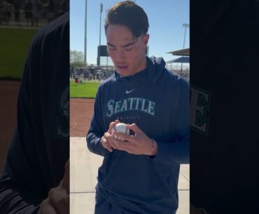 Bryan Woo's PITCH GRIPS!  #mlb