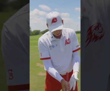 BRUCE BOLT Golf Glove Built with Sergio Garcia