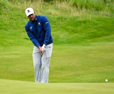 Has Bryson DeChambeau found a new golf ball?