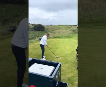 Daniel Berger Smokes Driver At The Open! Hole 15 - Royal Portrush Golf Club #golfswing #golf