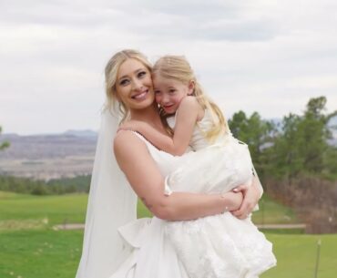 A Beauitful Sanctuary Golf Course Wedding in Colorado / Delaine & Justin