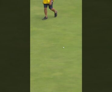Rasmus Hojgaard opts for the side door 🚪🦅 #TheOpen #Golf