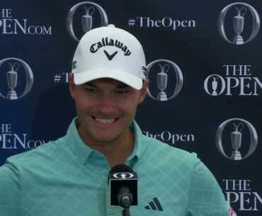 Rasmus Højgaard taler med pressen efter sin sidste runde i The Open Championship.