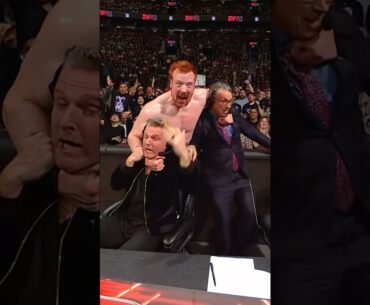 Sheamus is back, FELLAS! 😂