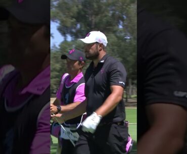 Peter Uihlein lips out for eagle on 17 💔