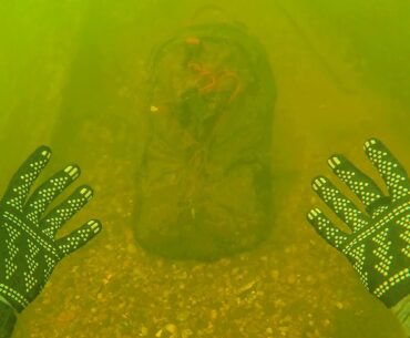 While Diving, I Found a Backpack with Possible Human Remains! (I Need Help)