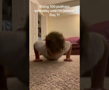 Doing 100 pushups everyday until I’m jacked: Day 11 💪🏻 #shorts #shortsfeed #pushups