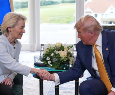 Donald Trump heads into high-stakes trade meeting saying he won't go below 15% tariffs on EU at Scotland trip