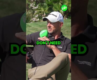 The intruiging reason Tiger Woods rarely held his own umbrella on the golf course...  #golfer #golf