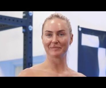 Bra-less Charley Hull Turns Heads in Ultra-Fit Gym Gear
