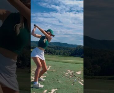 Amazing Golf Swing you need to see | Golf Girl awesome swing | Golf shorts | Sarah Lillian