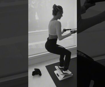 Get Inspired by Candice Swanepoel’s Perfect Workout Routine!