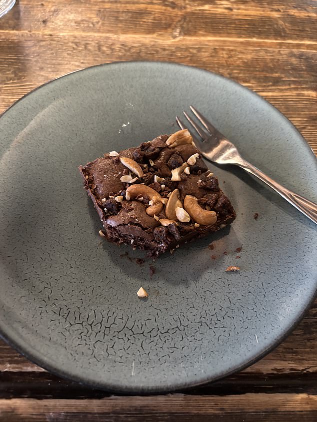 They have a range of deserts on the menu but this choclate brownie was a real winner