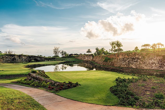 The 16th hole is another beautiful hole. Unlike the other Caribbean islands that were formed on a volcanic fault line, Barbados, as an island, is situated on formed coral reefs and limestone deposits. You'll find outcroppings of captivating coral rock situated around Apes Hill