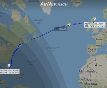 Was this US Air Force C-17 carrying golf clubs and buggy from Palm Beach prior Trump's visit in Scotland?