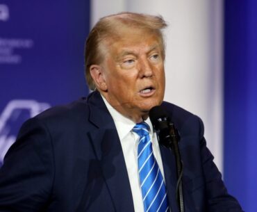 Donald Trump preparing to visit UK in coming weeks