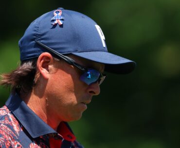 Rickie Fowler claimed to have a problem that no other elite golfer is currently dealing with which is 'holding him back'