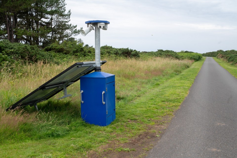 NINTCHDBJOBS000001125560 - 17/07 turnberry golf course new security cameras.Recently installed security cameras at Turnberry Golf Course