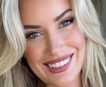 Paige Spiranac In Plunging Bikini Eyes Eating 'As Many' Hot Dogs