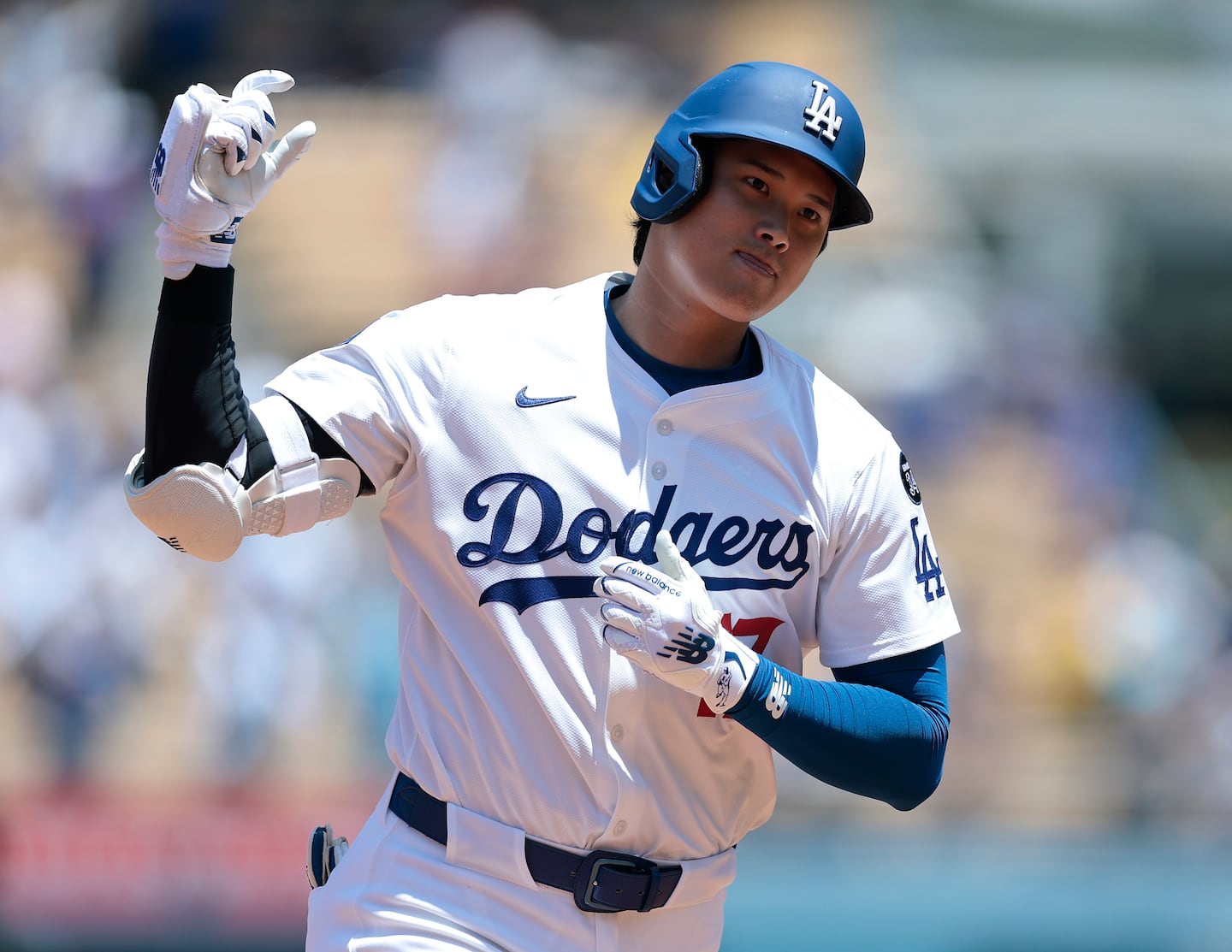 Shohei Ohtani joined Babe Ruth as the only players to homer in five straight games while also starting one of those games as a pitcher.