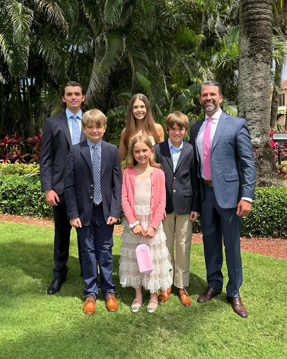 Donald Trump Jr. with his five children (@donaldjtrumpjr via Instagram)