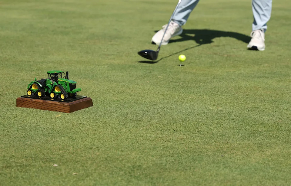 The tee marker on the 18th hole at the 2025 John Deere Classic at TPC Deere Run.