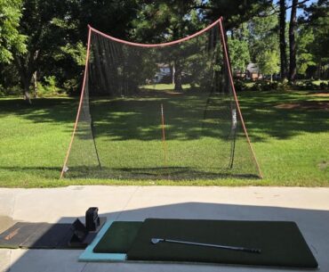 Practice station. Chipping with skytrak