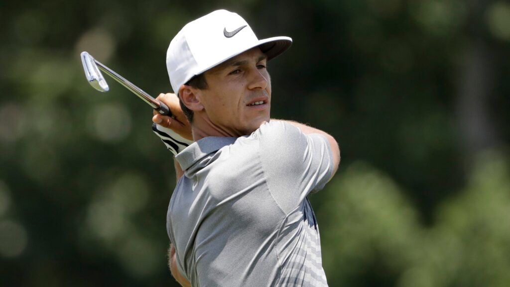 Thorbjorn Olesen takes second-round lead at 3M Open; Adam Svensson tumbles down leaderboard