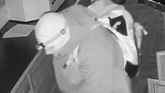 RCMP looking fore golf thief in Kelowna