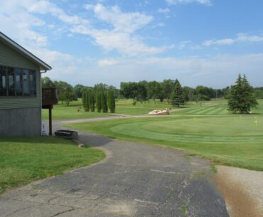 Best Golf Course: Little Crow Golf Course - West Central Tribune