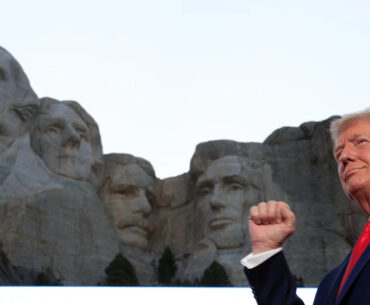 Will Trump be on Mount Rushmore? Bill proposed it, even if artist said there is no space